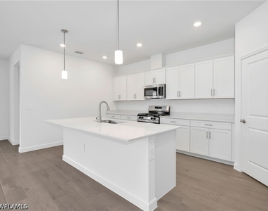 19228 Gentry Place - Photo Thumbnail 9