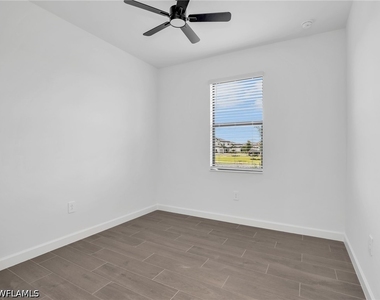 21110 Verawood Loop - Photo Thumbnail 20
