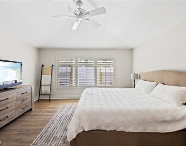 1250 Silverstrand Drive - Photo Thumbnail 19