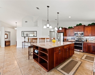 1250 Silverstrand Drive - Photo Thumbnail 12