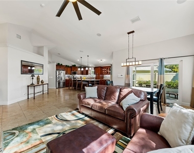 1250 Silverstrand Drive - Photo Thumbnail 7