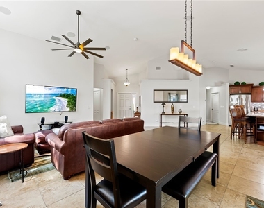 1250 Silverstrand Drive - Photo Thumbnail 8