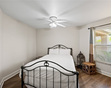 1250 Silverstrand Drive - Photo Thumbnail 26