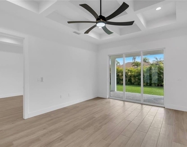 133 West Drive - Photo Thumbnail 21