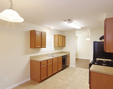 12707 Claradeen Court - Photo Thumbnail 5