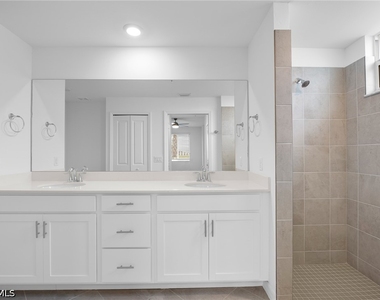 5445 Double Eagle Circle - Photo Thumbnail 11