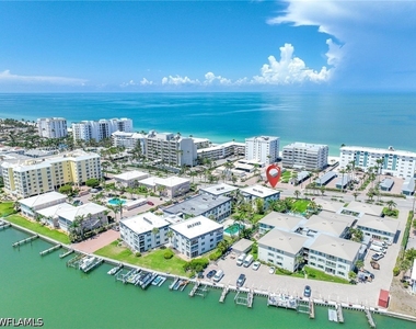 1930 Gulf Shore Boulevard N - Photo Thumbnail 28