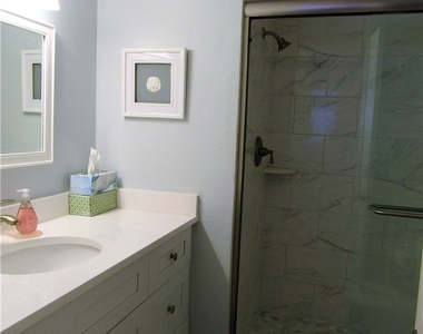 100 Forest Lakes Boulevard - Photo Thumbnail 14