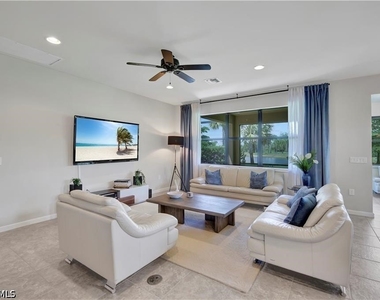 7103 Lily Way - Photo Thumbnail 7