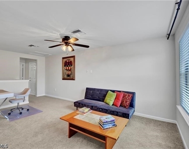 7103 Lily Way - Photo Thumbnail 21