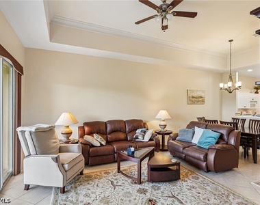 7895 Sanctuary Circle - Photo Thumbnail 11