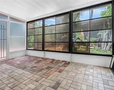 120 Grassy Key Lane - Photo Thumbnail 16