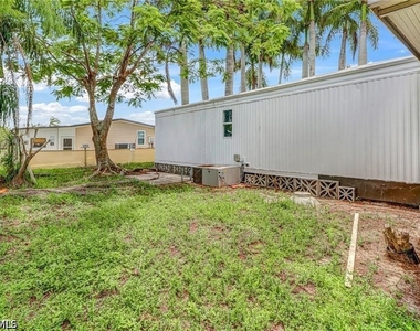 120 Grassy Key Lane - Photo Thumbnail 18