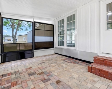120 Grassy Key Lane - Photo Thumbnail 15