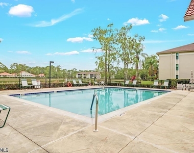 5792 Deauville Circle - Photo Thumbnail 28