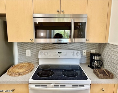 1180 Reserve Way - Photo Thumbnail 24