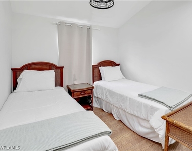 955 Iris Court - Photo Thumbnail 15