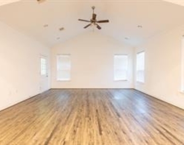 3002 Arkansas Avenue - Photo Thumbnail 31