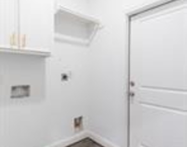 3002 Arkansas Avenue - Photo Thumbnail 11