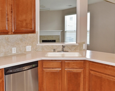 13600 Breton Ridge Street - Photo Thumbnail 12