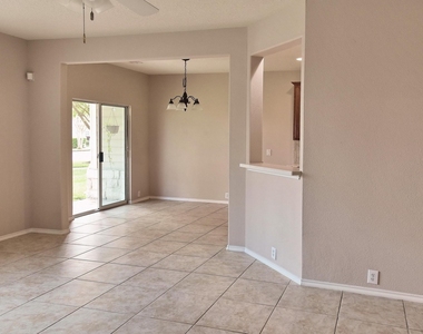 13600 Breton Ridge Street - Photo Thumbnail 10