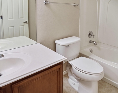 13600 Breton Ridge Street - Photo Thumbnail 26