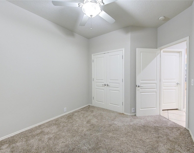 9503 Herons Grove Lane - Photo Thumbnail 17