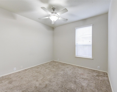 9503 Herons Grove Lane - Photo Thumbnail 20