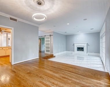 201 Vanderpool Lane - Photo Thumbnail 12