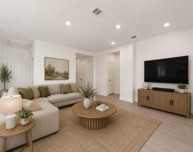 6738 Violet Clover Avenue - Photo Thumbnail 7