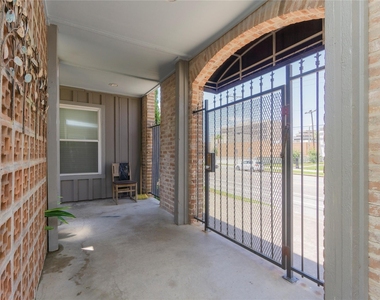 600 19th Street - Photo Thumbnail 25