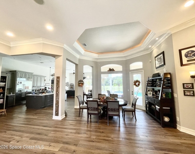 1479 Southpointe Court - Photo Thumbnail 1