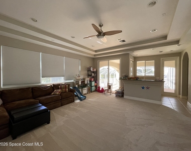 1479 Southpointe Court - Photo Thumbnail 12