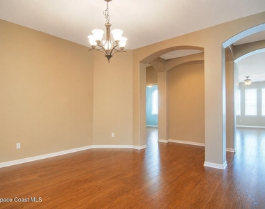 3273 Candia Drive - Photo Thumbnail 3