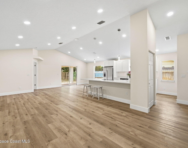 3009 Elizabeth Street - Photo Thumbnail 2