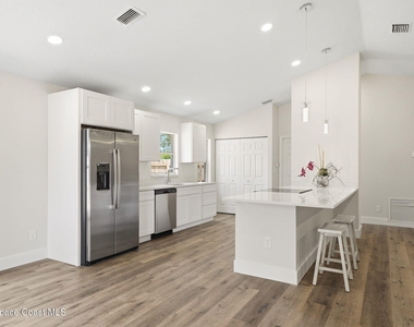 3009 Elizabeth Street - Photo Thumbnail 5