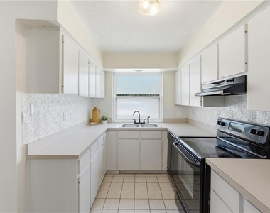 7551 Abonado Road - Photo Thumbnail 9