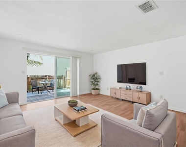 7551 Abonado Road - Photo Thumbnail 8