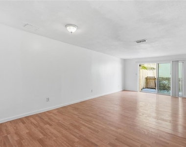 7551 Abonado Road - Photo Thumbnail 3