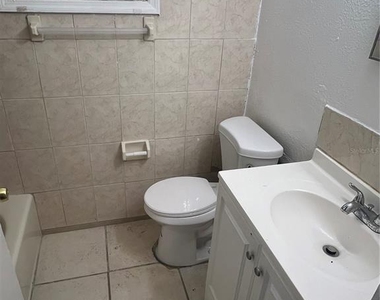 5906 S 81st Street - Photo Thumbnail 26