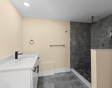 10707 N Rome Avenue - Photo Thumbnail 63