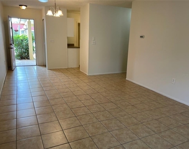 3952 Elvira Court - Photo Thumbnail 6