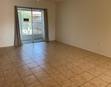 3952 Elvira Court - Photo Thumbnail 6