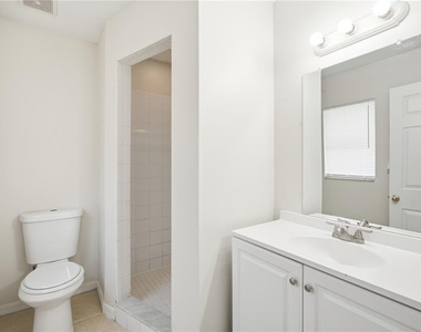 3716 N 31st Street - Photo Thumbnail 10