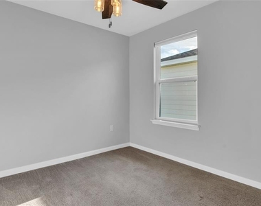 10735 Hawks Landing Drive - Photo Thumbnail 16