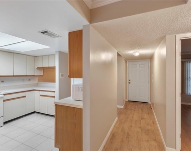 2651 Michael Place - Photo Thumbnail 6