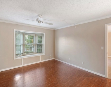2651 Michael Place - Photo Thumbnail 13