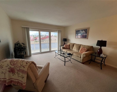 4900 Brittany Drive S - Photo Thumbnail 13