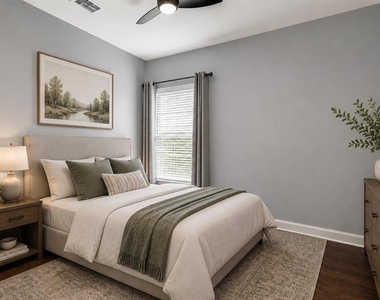 439 Chelsea Avenue - Photo Thumbnail 50