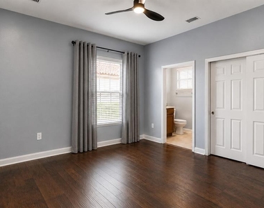 439 Chelsea Avenue - Photo Thumbnail 45